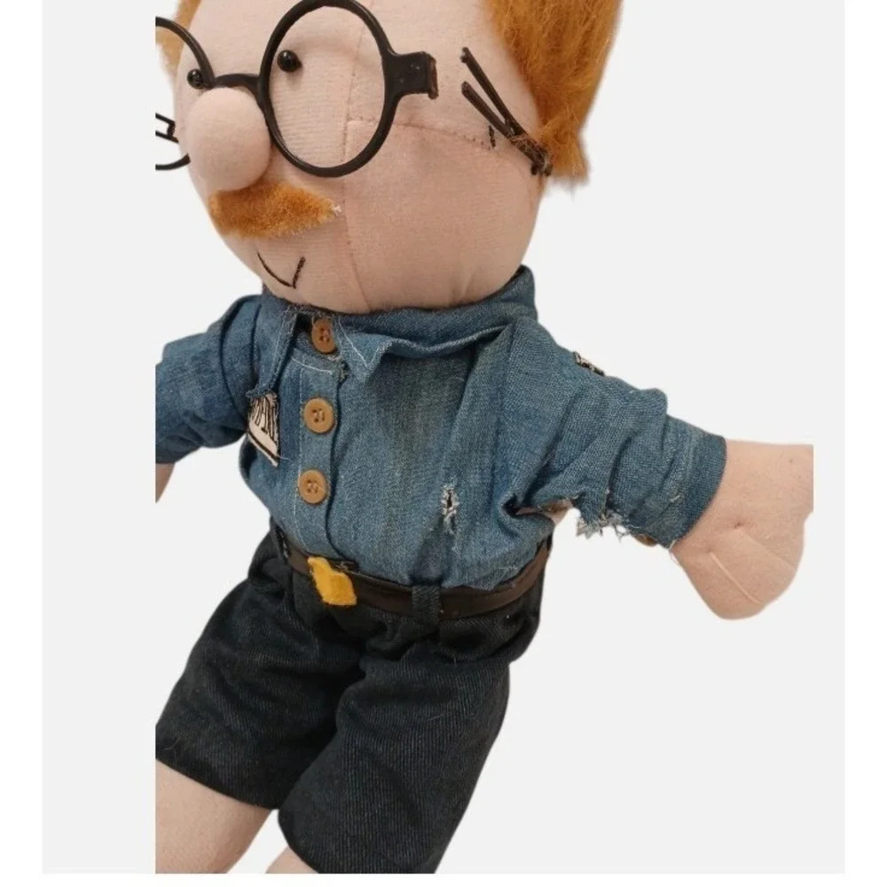 Rare 80s Empire Carpet Guy Doll Elmer Lynn Hauldren Plush Stuffed Toy Glasses